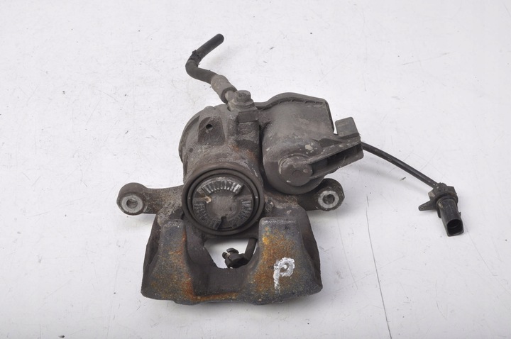 фото №5, Audi a4 b9 супорт гальмівний правий зад sedan