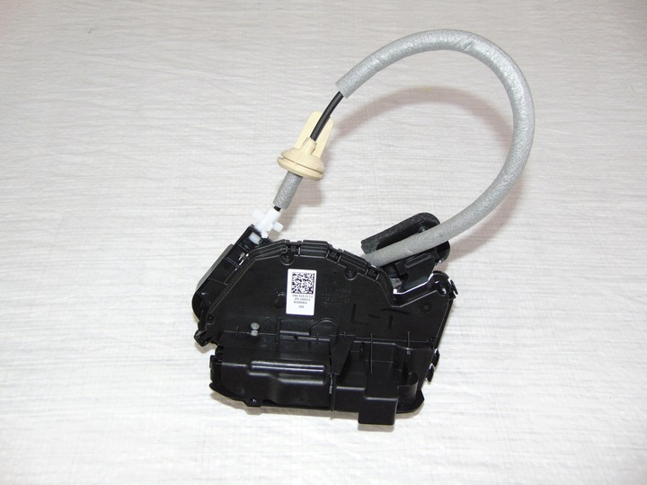 фото №1, Vw passat b8 замок дверь левый зад 5na839015e