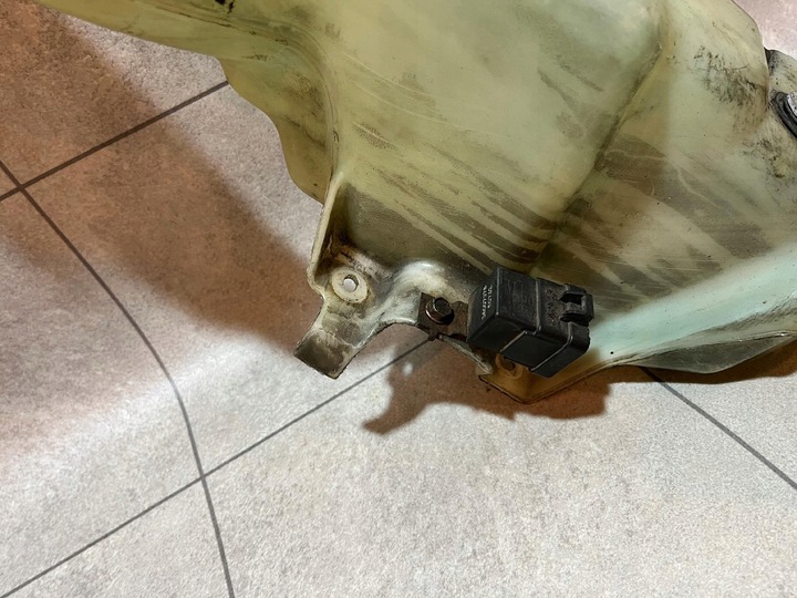 фото №10, Chrysler 300c бак рідини насоси kpl оригінал