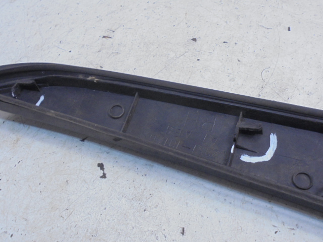 фото №8, Toyota starlet ii p8 молдинг стёкла зад правая 3d 62951-10110