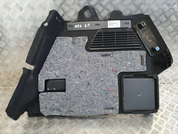 фото №6, Renault megane e-tech 2022-2024 боковина багажника левый