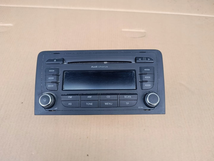 фото №1, Audi a3 8p радио дисплей 8p0035152e