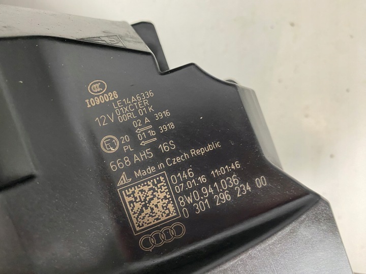 фото №6, Audi a4 b9 allroad бампер капот pas лампи matrix перед комплект білий ls9r