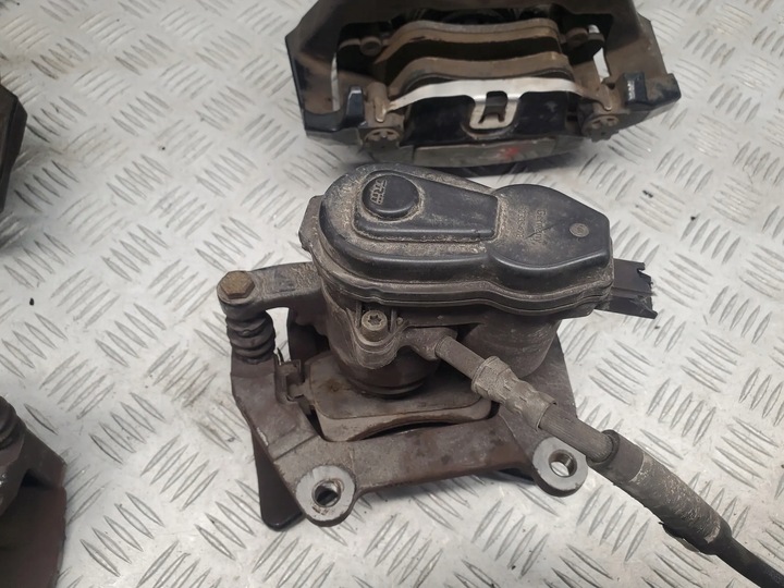 фото №6, Audi a4 s4 b8 8k комплект набори диски, гальмівні колодки, затискачі