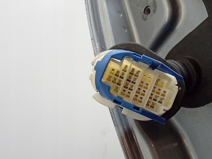 фото №5, Mazda 3 bm hb дверь перед правые 38p