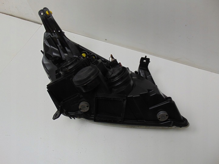 фото №12, Лампа ліва перед opel vectra c рестайлінг gts лінза темне 93179918 європа