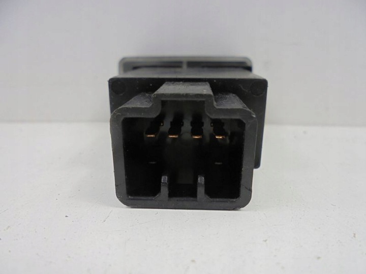 фото №7, Hyundai trajet fo вимикач кондиціонера 864w02760