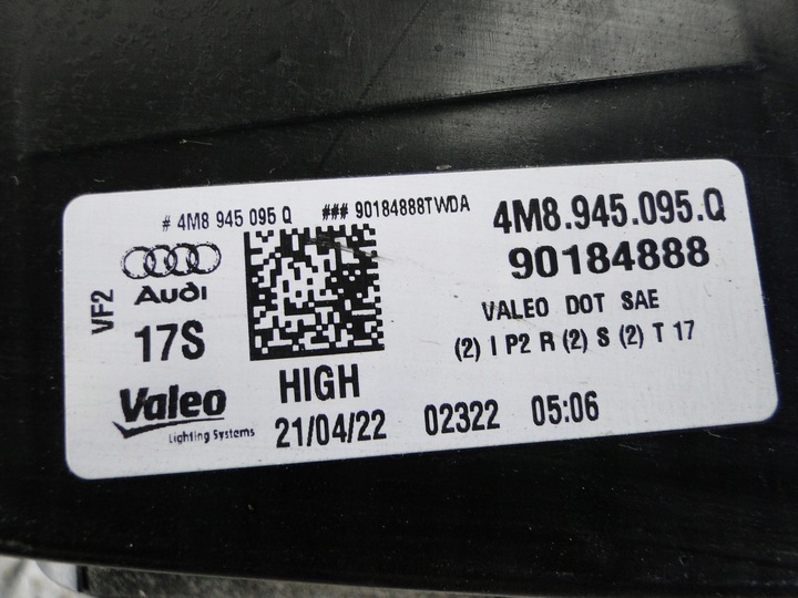 фото №12, Лампа лампы зад audi 8q rsq8 high usa 4m8945095q 4m8945069c 4m8945070c