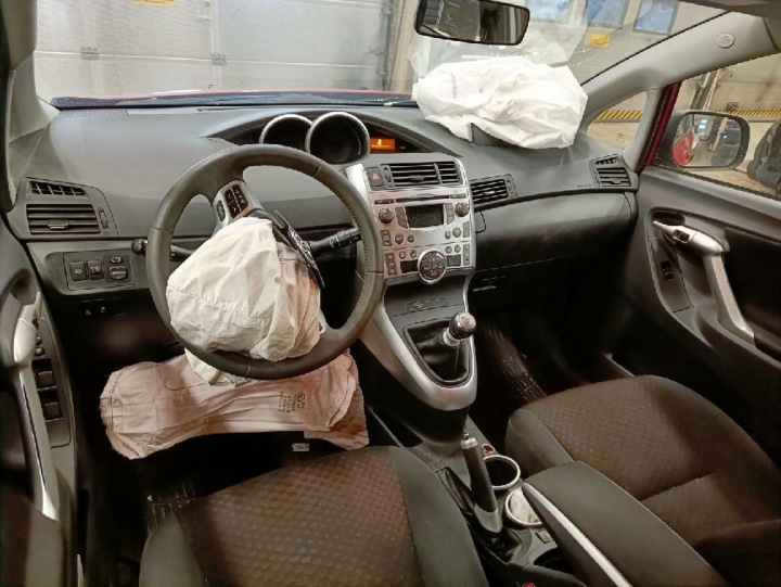 фото №10, Toyota verso насос топливная рейка высокого давления 2012 2.0l 221000r040 hu294