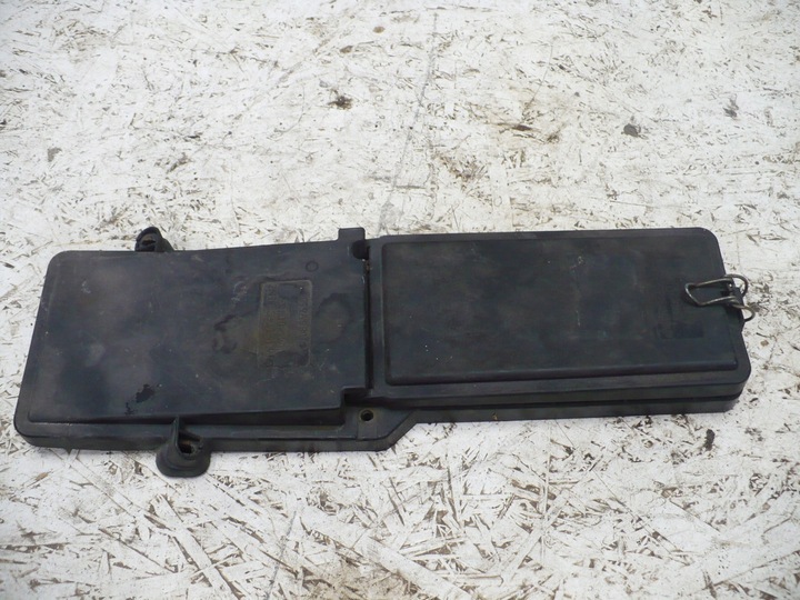 фото №1, Mercedes w124 крышка защита предохранителей 1245400082