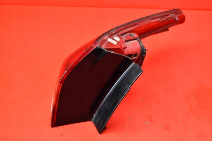 фото №6, Лампа ліва зад задня vp8x8x-13405-ax citroen c5 ii x7 iii універсал 08-17