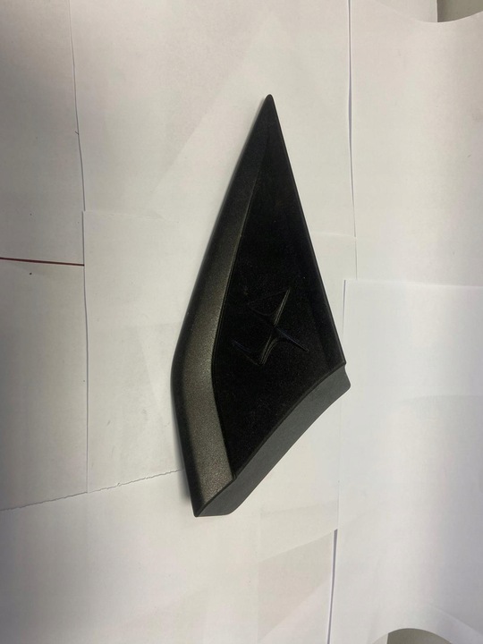 фото №1, Citroen ds7 треугольник заглушка крыльев левая зад 9824578577