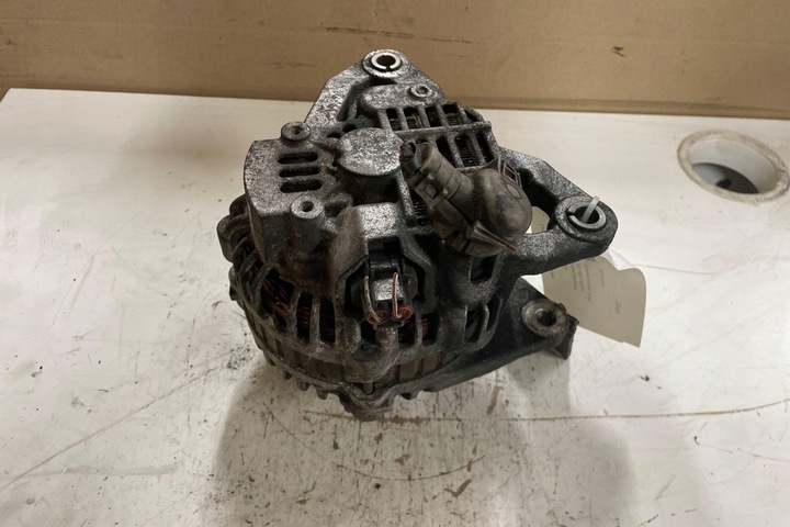 фото №1, Генератор mazda 6 хетчбек gh rf5c 2.0l дизель 120kw 2005