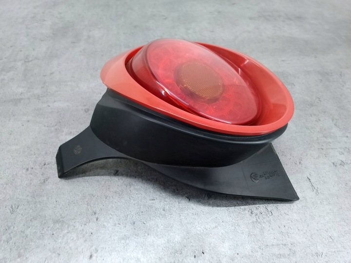 фото №10, Лампы зад комплект alfa romeo mito 156085789 156085767 хэтчбек