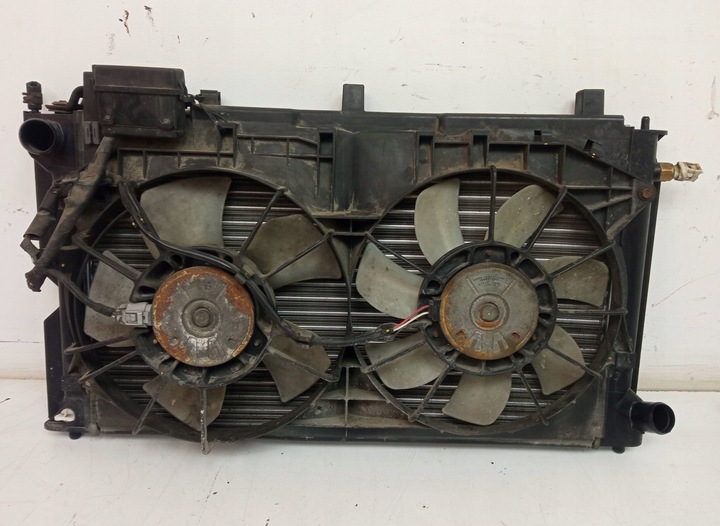 фото №1, Радіаторів води + вентилятори toyota corolla