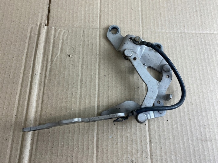 фото №15, Bmw 3 e90 e91 петля капота левый правые титан серебро 354 комплект 7115264