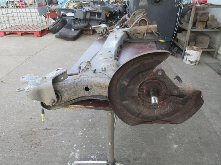 фото №7, Renault megane ii 1.5 dci 101km k9k728 балка ось зад задняя