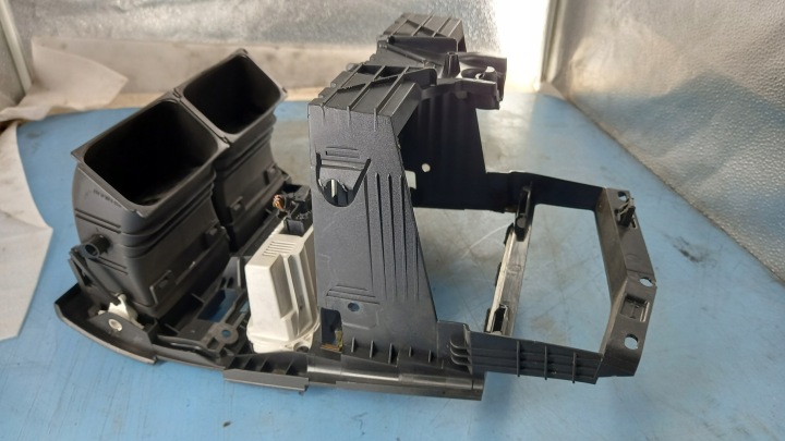фото №4, Рамка радіо ford mondeo 2.0td 05r