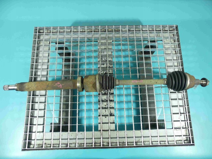 фото №1, Піввісь права ford focus mk3 1.0 t механічна коробка передач