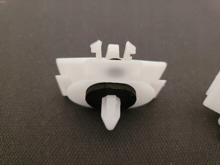 фото №3, 2016-2023 camaro зажим боковой планки накладки na порог пороговой держатель