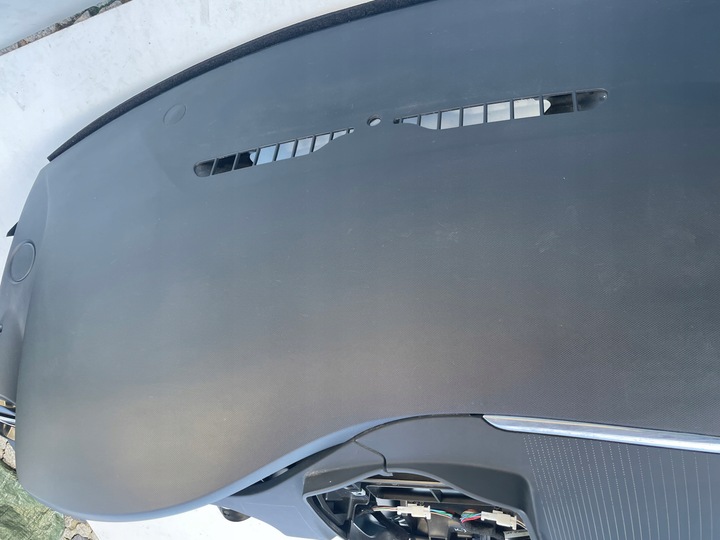 фото №5, Renault zoe панель консоль капот подушки воздушные подушка безопасности