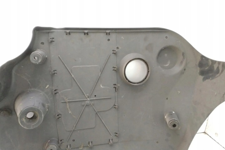 фото №7, Верхняя защита двигателя audi a4 avant 8d5, b5 038103925ap 1.9l дизель 1999