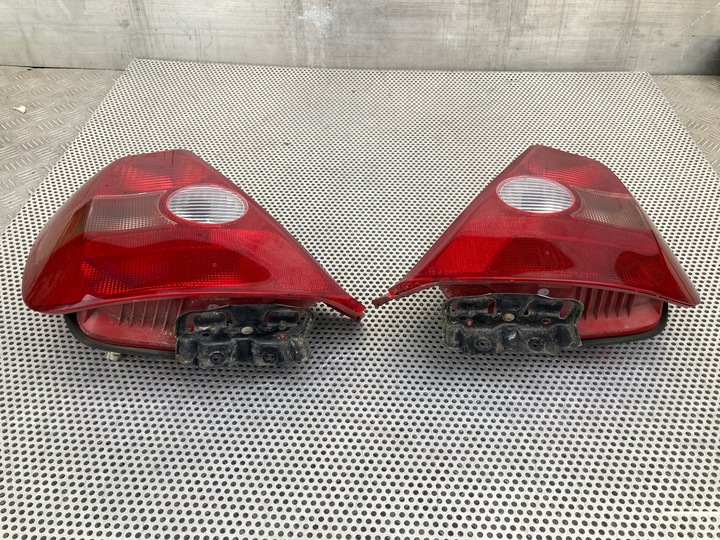 фото №10, Комплект лампа зад задних honda civic 7 vii hb ori ==oem== европа