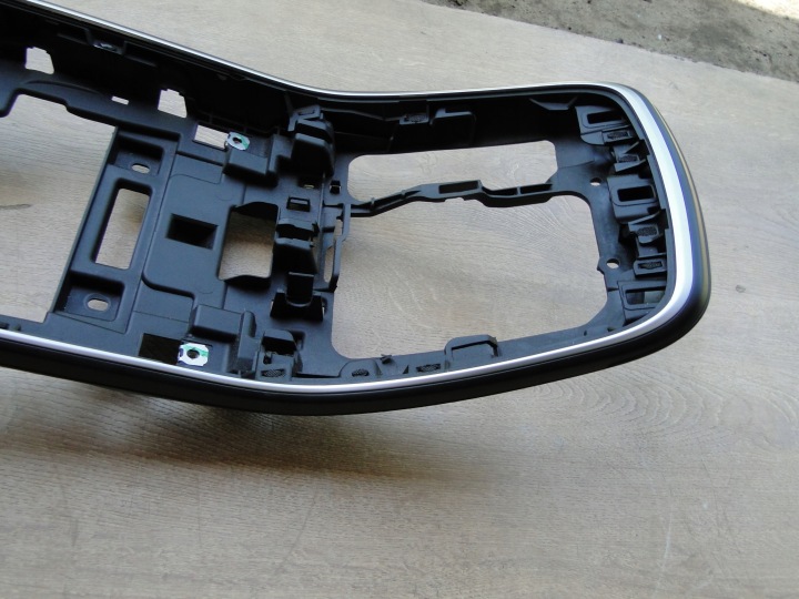 фото №6, Рамка na тунель renault scenic 4 682607429r