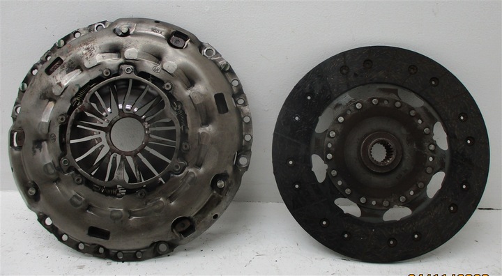 фото №1, Сцепление диск прижим citroen c5 iii x7 407 2.2 hdi 170km 9664361180
