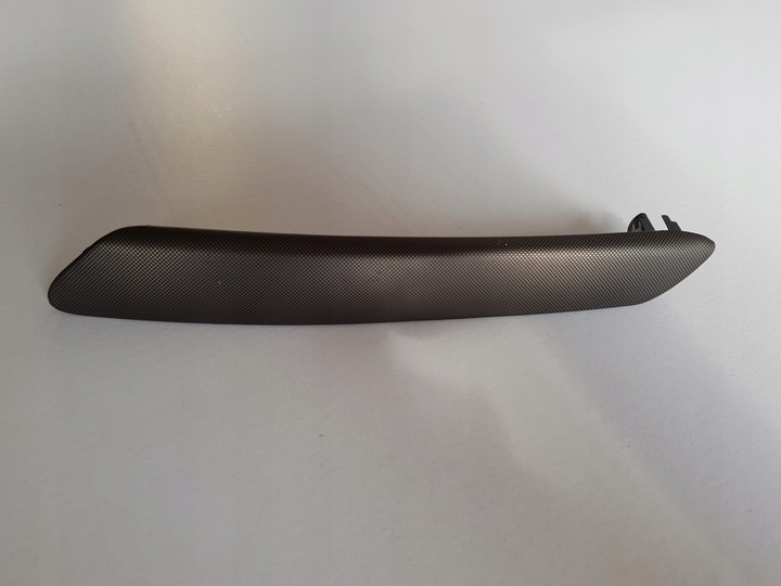 фото №1, Passat b5 накладка ручка двері карбон правий зад