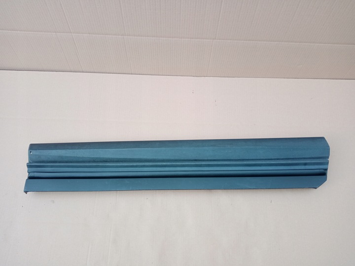 фото №1, Lexus rx 200t левая планка дверь перед 2015r