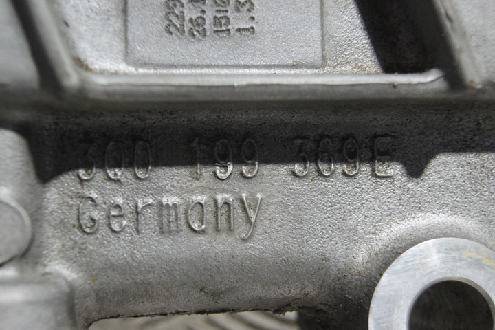 фото №13, Тележка подрамник перед audi vw 3q0199369e повреждённый