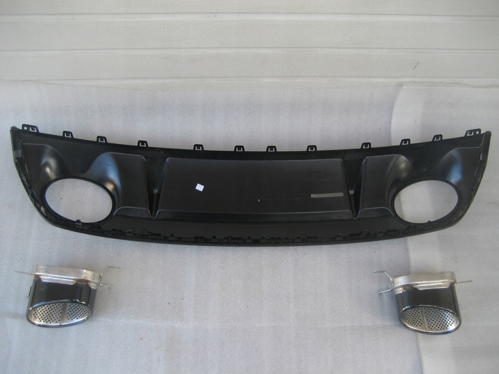 фото №1, Audi rs3 спойлер диффузор зад новый комплект 8y0807521a