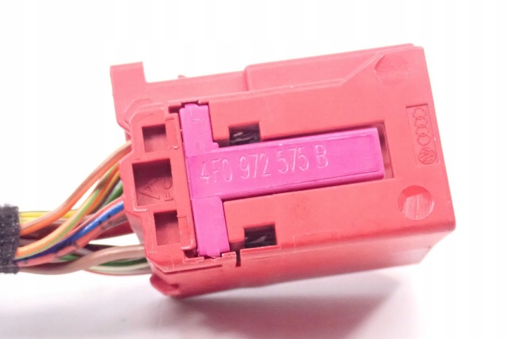 фото №13, Установка подогреваемых сидений перед память a8 d4