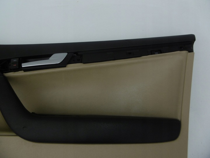 фото №11, Боковина обивка дверь правые перед 5d audi a3 8p