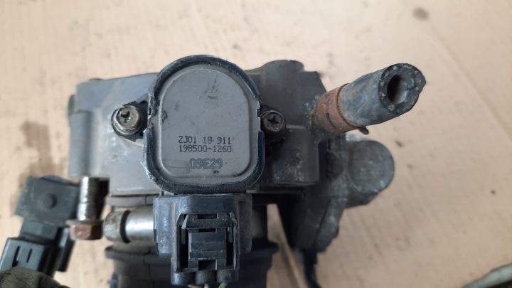 фото №4, Дросельна заслінка mazda 3 bk 198500-1260 1.6 16v