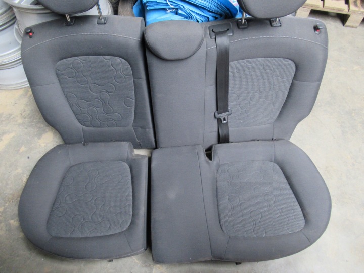 фото №7, Hyundai i20 2008-2012 сидіння диван комплект європа гарний