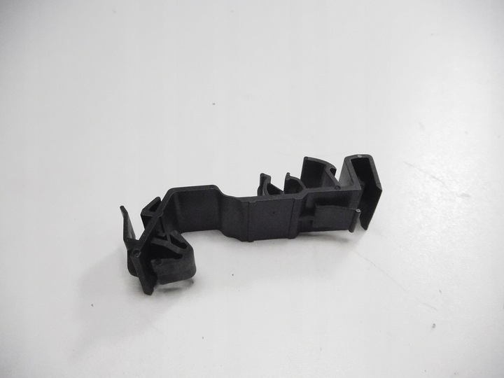 фото №6, Кріплення планки стійка megane ii оригінальний номер 8200153619