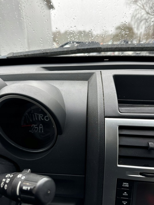 фото №6, Dodge nitro 2009 pulpit консоль панель роздавальна