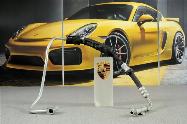 фото №1, Maserati 4200 - шланг усилителя