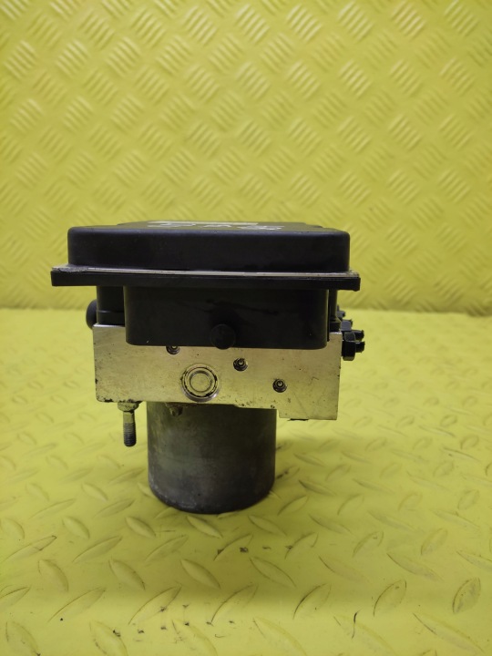 фото №5, Audi a4 b7 2.0 tdi блок управления abs 0265234336