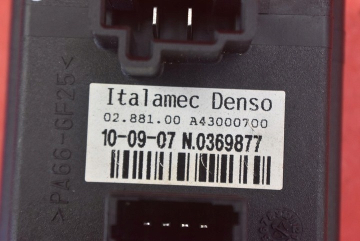 фото №7, Резистор воздуховод резистор резистор левый зад a43000700 citroen c4 picasso 1 i