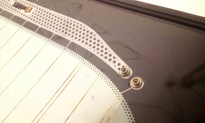 фото №4, Стекло задняя зад tesla модель s 2012- отопление свет сплав светлая новая