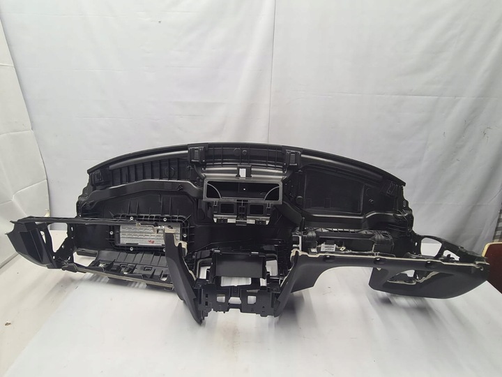 фото №9, Панель роздавальна консоль v90 s90 капот volvo шкіра шкіра