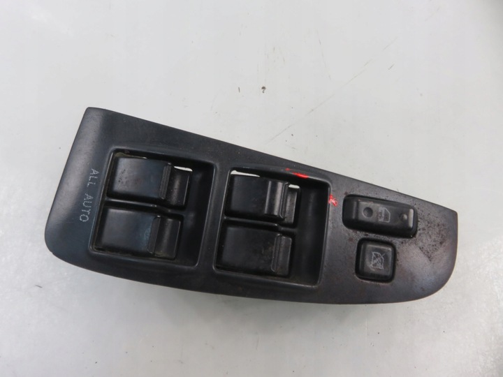 фото №9, Панель стекло toyota avensis ii t25 8480205210b0