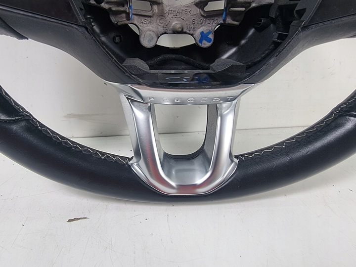 фото №7, Руль мультифункция peugeot 208 i 98084115zd