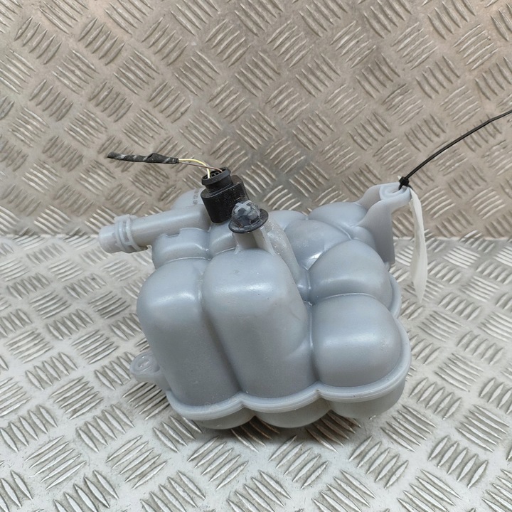 фото №5, Audi q8 2021 бак розширювальний охолоджуюча рідина