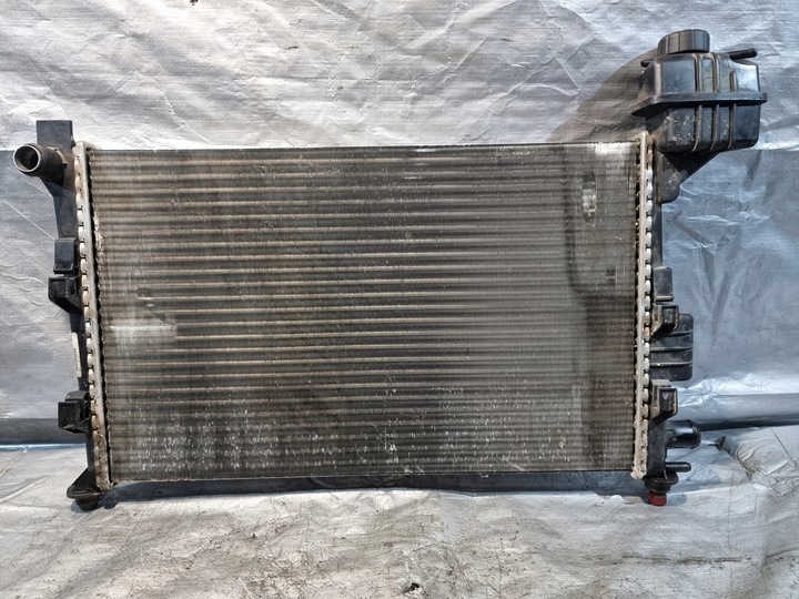 фото №6, Радиаторов воды оригинальный номер 1685000202 mercedes a класс w168 1.6b