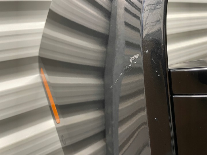 фото №8, Bmw 7 g70 бампер перед м-пакет 475 4pdc