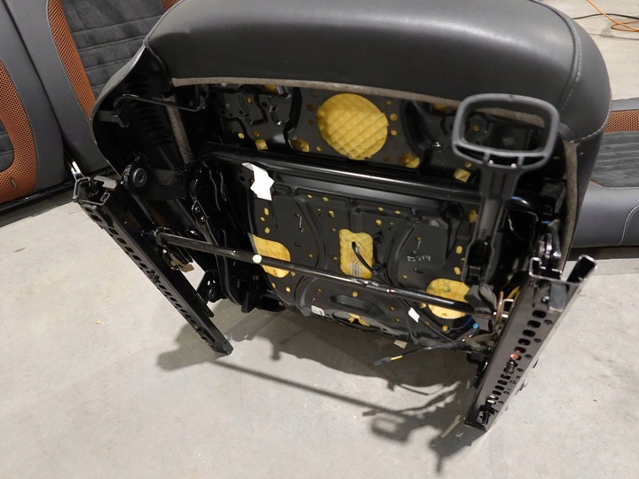 фото №10, Vw beetle 5c3 cabrio karmann сидіння сидіння диван шкіра + алькантара комплект